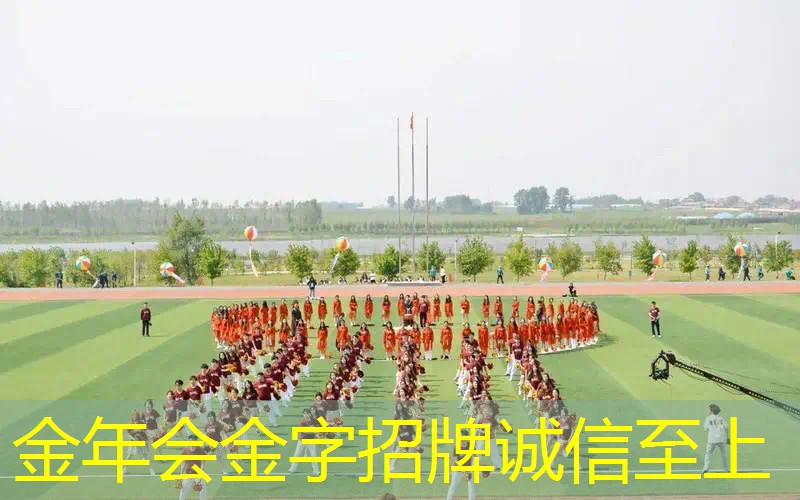 一支网球拍的重量