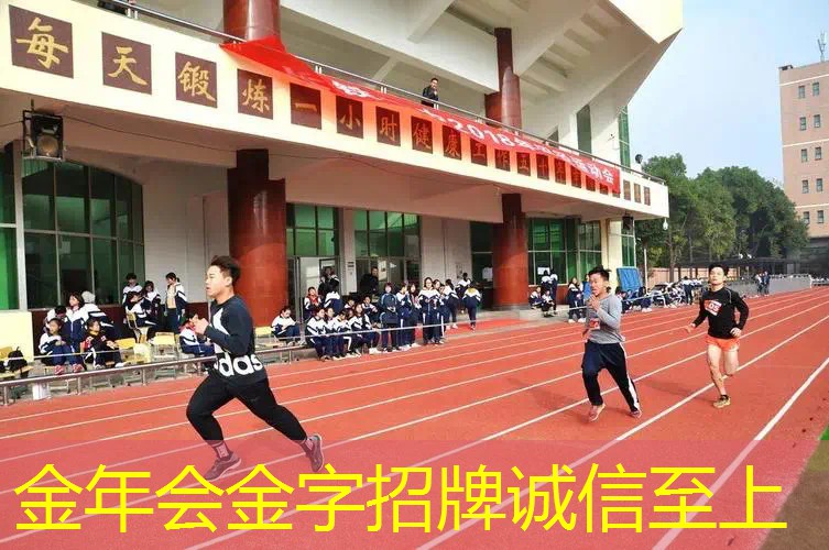 有威尔逊网球拍吗_