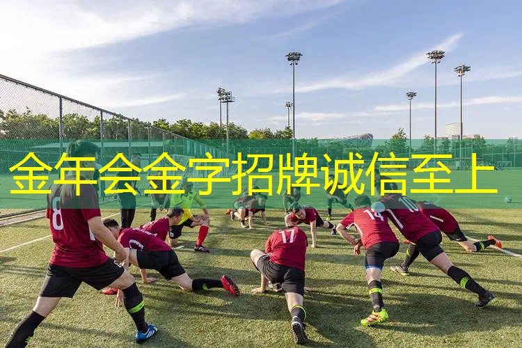 网球拍怎么放书包里的球