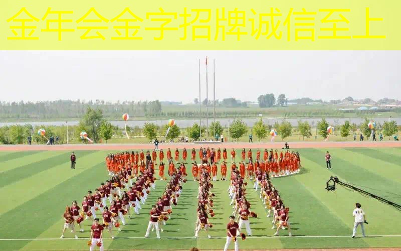 2点头重的网球拍