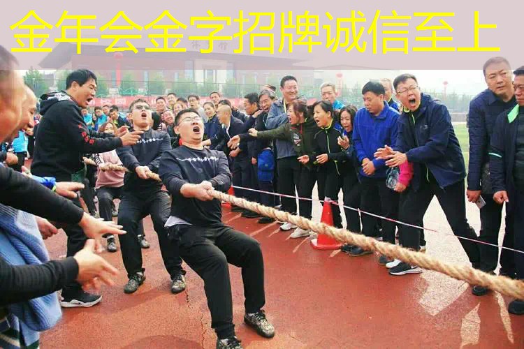 网球拍是碳钛材质吗_