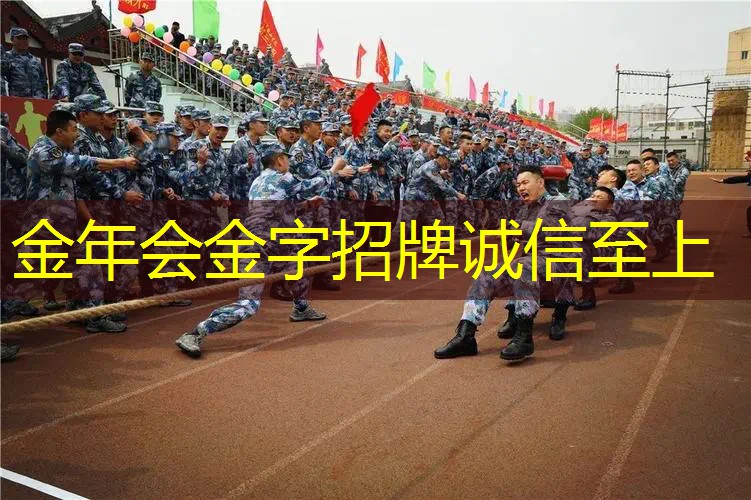 网球拍和小孔拍的区别