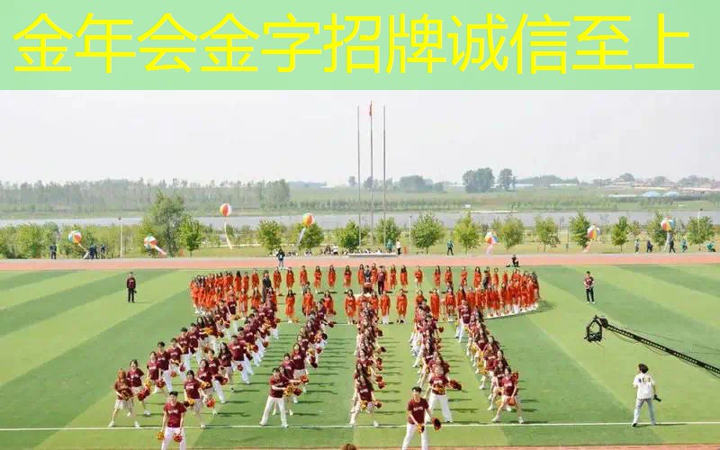 室内和室外的选择：单杠健身会用到这些技巧！